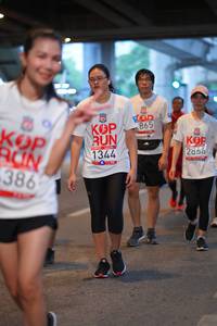 BIB: 865, 386, 2866, 1344
                            <button type="button" onclick="openModal(5922151)" class="btn btn-primary btn-sm float-right btn-popup" data-toggle="modal" data-target=".modal-high-quality">
                        <i class="fas fa-shopping-cart"></i> Add to Cart
                    </button>
                                            <button type="button" onclick="isThisMe(5922151, true)" class="btn btn-success btn-sm float-right btn-popup btn-isme hidden" data-toggle="tooltip" data-placement="bottom" title="นี่คือรูปของคุณใช่ไหม คลิกที่นี่เพื่อเอาเข้าอัลบั้ม">
                        <i class="fas fa-plus"></i> Add to album
                    </button>
                    <button type="button" onclick="isThisMe(5922151, false)" class="btn btn-warning btn-sm float-right btn-popup btn-isnotme hidden">
                        <i class="fas fa-ban"></i> Remove from album
                    </button>