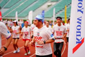 BIB: 127
                            <button type="button" onclick="openModal(5943585)" class="btn btn-primary btn-sm float-right btn-popup" data-toggle="modal" data-target=".modal-high-quality">
                        <i class="fas fa-shopping-cart"></i> Add to Cart
                    </button>
                                            <button type="button" onclick="isThisMe(5943585, true)" class="btn btn-success btn-sm float-right btn-popup btn-isme hidden" data-toggle="tooltip" data-placement="bottom" title="นี่คือรูปของคุณใช่ไหม คลิกที่นี่เพื่อเอาเข้าอัลบั้ม">
                        <i class="fas fa-plus"></i> Add to album
                    </button>
                    <button type="button" onclick="isThisMe(5943585, false)" class="btn btn-warning btn-sm float-right btn-popup btn-isnotme hidden">
                        <i class="fas fa-ban"></i> Remove from album
                    </button>