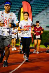 BIB: 6918, 8930, 647
                            <button type="button" onclick="openModal(5904929)" class="btn btn-primary btn-sm float-right btn-popup" data-toggle="modal" data-target=".modal-high-quality">
                        <i class="fas fa-shopping-cart"></i> Add to Cart
                    </button>
                                            <button type="button" onclick="isThisMe(5904929, true)" class="btn btn-success btn-sm float-right btn-popup btn-isme hidden" data-toggle="tooltip" data-placement="bottom" title="นี่คือรูปของคุณใช่ไหม คลิกที่นี่เพื่อเอาเข้าอัลบั้ม">
                        <i class="fas fa-plus"></i> Add to album
                    </button>
                    <button type="button" onclick="isThisMe(5904929, false)" class="btn btn-warning btn-sm float-right btn-popup btn-isnotme hidden">
                        <i class="fas fa-ban"></i> Remove from album
                    </button>