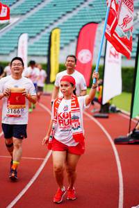 BIB: 3166
                            <button type="button" onclick="openModal(5940750)" class="btn btn-primary btn-sm float-right btn-popup" data-toggle="modal" data-target=".modal-high-quality">
                        <i class="fas fa-shopping-cart"></i> Add to Cart
                    </button>
                                            <button type="button" onclick="isThisMe(5940750, true)" class="btn btn-success btn-sm float-right btn-popup btn-isme hidden" data-toggle="tooltip" data-placement="bottom" title="นี่คือรูปของคุณใช่ไหม คลิกที่นี่เพื่อเอาเข้าอัลบั้ม">
                        <i class="fas fa-plus"></i> Add to album
                    </button>
                    <button type="button" onclick="isThisMe(5940750, false)" class="btn btn-warning btn-sm float-right btn-popup btn-isnotme hidden">
                        <i class="fas fa-ban"></i> Remove from album
                    </button>