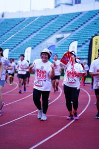 BIB: 1026, 3951
                            <button type="button" onclick="openModal(5907877)" class="btn btn-primary btn-sm float-right btn-popup" data-toggle="modal" data-target=".modal-high-quality">
                        <i class="fas fa-shopping-cart"></i> Add to Cart
                    </button>
                                            <button type="button" onclick="isThisMe(5907877, true)" class="btn btn-success btn-sm float-right btn-popup btn-isme hidden" data-toggle="tooltip" data-placement="bottom" title="นี่คือรูปของคุณใช่ไหม คลิกที่นี่เพื่อเอาเข้าอัลบั้ม">
                        <i class="fas fa-plus"></i> Add to album
                    </button>
                    <button type="button" onclick="isThisMe(5907877, false)" class="btn btn-warning btn-sm float-right btn-popup btn-isnotme hidden">
                        <i class="fas fa-ban"></i> Remove from album
                    </button>