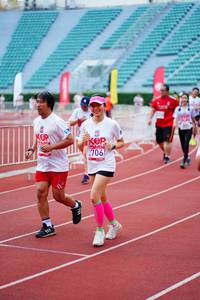 BIB: 2706
                            <button type="button" onclick="openModal(5909958)" class="btn btn-primary btn-sm float-right btn-popup" data-toggle="modal" data-target=".modal-high-quality">
                        <i class="fas fa-shopping-cart"></i> Add to Cart
                    </button>
                                            <button type="button" onclick="isThisMe(5909958, true)" class="btn btn-success btn-sm float-right btn-popup btn-isme hidden" data-toggle="tooltip" data-placement="bottom" title="นี่คือรูปของคุณใช่ไหม คลิกที่นี่เพื่อเอาเข้าอัลบั้ม">
                        <i class="fas fa-plus"></i> Add to album
                    </button>
                    <button type="button" onclick="isThisMe(5909958, false)" class="btn btn-warning btn-sm float-right btn-popup btn-isnotme hidden">
                        <i class="fas fa-ban"></i> Remove from album
                    </button>