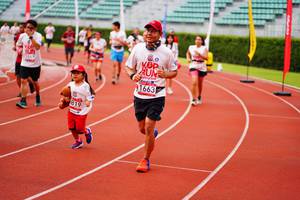 BIB: 1663, 819
                            <button type="button" onclick="openModal(5943075)" class="btn btn-primary btn-sm float-right btn-popup" data-toggle="modal" data-target=".modal-high-quality">
                        <i class="fas fa-shopping-cart"></i> Add to Cart
                    </button>
                                            <button type="button" onclick="isThisMe(5943075, true)" class="btn btn-success btn-sm float-right btn-popup btn-isme hidden" data-toggle="tooltip" data-placement="bottom" title="นี่คือรูปของคุณใช่ไหม คลิกที่นี่เพื่อเอาเข้าอัลบั้ม">
                        <i class="fas fa-plus"></i> Add to album
                    </button>
                    <button type="button" onclick="isThisMe(5943075, false)" class="btn btn-warning btn-sm float-right btn-popup btn-isnotme hidden">
                        <i class="fas fa-ban"></i> Remove from album
                    </button>