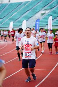 BIB: 201, 2906
                            <button type="button" onclick="openModal(5917828)" class="btn btn-primary btn-sm float-right btn-popup" data-toggle="modal" data-target=".modal-high-quality">
                        <i class="fas fa-shopping-cart"></i> Add to Cart
                    </button>
                                            <button type="button" onclick="isThisMe(5917828, true)" class="btn btn-success btn-sm float-right btn-popup btn-isme hidden" data-toggle="tooltip" data-placement="bottom" title="นี่คือรูปของคุณใช่ไหม คลิกที่นี่เพื่อเอาเข้าอัลบั้ม">
                        <i class="fas fa-plus"></i> Add to album
                    </button>
                    <button type="button" onclick="isThisMe(5917828, false)" class="btn btn-warning btn-sm float-right btn-popup btn-isnotme hidden">
                        <i class="fas fa-ban"></i> Remove from album
                    </button>