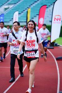 BIB: 201, 897, 3244
                            <button type="button" onclick="openModal(5924809)" class="btn btn-primary btn-sm float-right btn-popup" data-toggle="modal" data-target=".modal-high-quality">
                        <i class="fas fa-shopping-cart"></i> Add to Cart
                    </button>
                                            <button type="button" onclick="isThisMe(5924809, true)" class="btn btn-success btn-sm float-right btn-popup btn-isme hidden" data-toggle="tooltip" data-placement="bottom" title="นี่คือรูปของคุณใช่ไหม คลิกที่นี่เพื่อเอาเข้าอัลบั้ม">
                        <i class="fas fa-plus"></i> Add to album
                    </button>
                    <button type="button" onclick="isThisMe(5924809, false)" class="btn btn-warning btn-sm float-right btn-popup btn-isnotme hidden">
                        <i class="fas fa-ban"></i> Remove from album
                    </button>