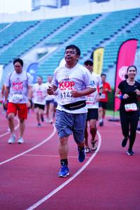 BIB: 6142, 2562, 233
                            <button type="button" onclick="openModal(5906091)" class="btn btn-primary btn-sm float-right btn-popup" data-toggle="modal" data-target=".modal-high-quality">
                        <i class="fas fa-shopping-cart"></i> Add to Cart
                    </button>
                                            <button type="button" onclick="isThisMe(5906091, true)" class="btn btn-success btn-sm float-right btn-popup btn-isme hidden" data-toggle="tooltip" data-placement="bottom" title="นี่คือรูปของคุณใช่ไหม คลิกที่นี่เพื่อเอาเข้าอัลบั้ม">
                        <i class="fas fa-plus"></i> Add to album
                    </button>
                    <button type="button" onclick="isThisMe(5906091, false)" class="btn btn-warning btn-sm float-right btn-popup btn-isnotme hidden">
                        <i class="fas fa-ban"></i> Remove from album
                    </button>