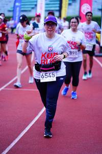 BIB: 898, 6545
                            <button type="button" onclick="openModal(5910713)" class="btn btn-primary btn-sm float-right btn-popup" data-toggle="modal" data-target=".modal-high-quality">
                        <i class="fas fa-shopping-cart"></i> Add to Cart
                    </button>
                                            <button type="button" onclick="isThisMe(5910713, true)" class="btn btn-success btn-sm float-right btn-popup btn-isme hidden" data-toggle="tooltip" data-placement="bottom" title="นี่คือรูปของคุณใช่ไหม คลิกที่นี่เพื่อเอาเข้าอัลบั้ม">
                        <i class="fas fa-plus"></i> Add to album
                    </button>
                    <button type="button" onclick="isThisMe(5910713, false)" class="btn btn-warning btn-sm float-right btn-popup btn-isnotme hidden">
                        <i class="fas fa-ban"></i> Remove from album
                    </button>