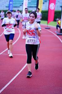 BIB: 2237, 2019, 8773
                            <button type="button" onclick="openModal(5910658)" class="btn btn-primary btn-sm float-right btn-popup" data-toggle="modal" data-target=".modal-high-quality">
                        <i class="fas fa-shopping-cart"></i> Add to Cart
                    </button>
                                            <button type="button" onclick="isThisMe(5910658, true)" class="btn btn-success btn-sm float-right btn-popup btn-isme hidden" data-toggle="tooltip" data-placement="bottom" title="นี่คือรูปของคุณใช่ไหม คลิกที่นี่เพื่อเอาเข้าอัลบั้ม">
                        <i class="fas fa-plus"></i> Add to album
                    </button>
                    <button type="button" onclick="isThisMe(5910658, false)" class="btn btn-warning btn-sm float-right btn-popup btn-isnotme hidden">
                        <i class="fas fa-ban"></i> Remove from album
                    </button>