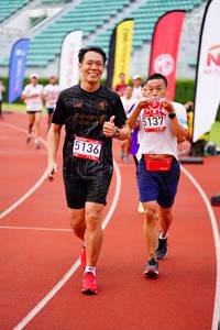 BIB: 5137, 5136
                            <button type="button" onclick="openModal(5940554)" class="btn btn-primary btn-sm float-right btn-popup" data-toggle="modal" data-target=".modal-high-quality">
                        <i class="fas fa-shopping-cart"></i> Add to Cart
                    </button>
                                            <button type="button" onclick="isThisMe(5940554, true)" class="btn btn-success btn-sm float-right btn-popup btn-isme hidden" data-toggle="tooltip" data-placement="bottom" title="นี่คือรูปของคุณใช่ไหม คลิกที่นี่เพื่อเอาเข้าอัลบั้ม">
                        <i class="fas fa-plus"></i> Add to album
                    </button>
                    <button type="button" onclick="isThisMe(5940554, false)" class="btn btn-warning btn-sm float-right btn-popup btn-isnotme hidden">
                        <i class="fas fa-ban"></i> Remove from album
                    </button>