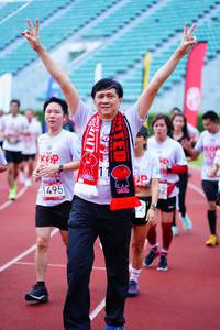 BIB: 1495
                            <button type="button" onclick="openModal(5922379)" class="btn btn-primary btn-sm float-right btn-popup" data-toggle="modal" data-target=".modal-high-quality">
                        <i class="fas fa-shopping-cart"></i> Add to Cart
                    </button>
                                            <button type="button" onclick="isThisMe(5922379, true)" class="btn btn-success btn-sm float-right btn-popup btn-isme hidden" data-toggle="tooltip" data-placement="bottom" title="นี่คือรูปของคุณใช่ไหม คลิกที่นี่เพื่อเอาเข้าอัลบั้ม">
                        <i class="fas fa-plus"></i> Add to album
                    </button>
                    <button type="button" onclick="isThisMe(5922379, false)" class="btn btn-warning btn-sm float-right btn-popup btn-isnotme hidden">
                        <i class="fas fa-ban"></i> Remove from album
                    </button>