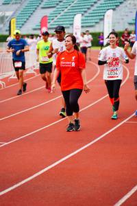 BIB: 4034
                            <button type="button" onclick="openModal(5940425)" class="btn btn-primary btn-sm float-right btn-popup" data-toggle="modal" data-target=".modal-high-quality">
                        <i class="fas fa-shopping-cart"></i> Add to Cart
                    </button>
                                            <button type="button" onclick="isThisMe(5940425, true)" class="btn btn-success btn-sm float-right btn-popup btn-isme hidden" data-toggle="tooltip" data-placement="bottom" title="นี่คือรูปของคุณใช่ไหม คลิกที่นี่เพื่อเอาเข้าอัลบั้ม">
                        <i class="fas fa-plus"></i> Add to album
                    </button>
                    <button type="button" onclick="isThisMe(5940425, false)" class="btn btn-warning btn-sm float-right btn-popup btn-isnotme hidden">
                        <i class="fas fa-ban"></i> Remove from album
                    </button>