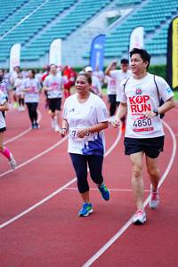 BIB: 4850
                            <button type="button" onclick="openModal(5909829)" class="btn btn-primary btn-sm float-right btn-popup" data-toggle="modal" data-target=".modal-high-quality">
                        <i class="fas fa-shopping-cart"></i> Add to Cart
                    </button>
                                            <button type="button" onclick="isThisMe(5909829, true)" class="btn btn-success btn-sm float-right btn-popup btn-isme hidden" data-toggle="tooltip" data-placement="bottom" title="นี่คือรูปของคุณใช่ไหม คลิกที่นี่เพื่อเอาเข้าอัลบั้ม">
                        <i class="fas fa-plus"></i> Add to album
                    </button>
                    <button type="button" onclick="isThisMe(5909829, false)" class="btn btn-warning btn-sm float-right btn-popup btn-isnotme hidden">
                        <i class="fas fa-ban"></i> Remove from album
                    </button>