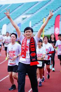 BIB: 
                            <button type="button" onclick="openModal(5922290)" class="btn btn-primary btn-sm float-right btn-popup" data-toggle="modal" data-target=".modal-high-quality">
                        <i class="fas fa-shopping-cart"></i> Add to Cart
                    </button>
                                            <button type="button" onclick="isThisMe(5922290, true)" class="btn btn-success btn-sm float-right btn-popup btn-isme hidden" data-toggle="tooltip" data-placement="bottom" title="นี่คือรูปของคุณใช่ไหม คลิกที่นี่เพื่อเอาเข้าอัลบั้ม">
                        <i class="fas fa-plus"></i> Add to album
                    </button>
                    <button type="button" onclick="isThisMe(5922290, false)" class="btn btn-warning btn-sm float-right btn-popup btn-isnotme hidden">
                        <i class="fas fa-ban"></i> Remove from album
                    </button>