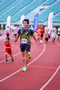 BIB: 2195, 8282
                            <button type="button" onclick="openModal(5912782)" class="btn btn-primary btn-sm float-right btn-popup" data-toggle="modal" data-target=".modal-high-quality">
                        <i class="fas fa-shopping-cart"></i> Add to Cart
                    </button>
                                            <button type="button" onclick="isThisMe(5912782, true)" class="btn btn-success btn-sm float-right btn-popup btn-isme hidden" data-toggle="tooltip" data-placement="bottom" title="นี่คือรูปของคุณใช่ไหม คลิกที่นี่เพื่อเอาเข้าอัลบั้ม">
                        <i class="fas fa-plus"></i> Add to album
                    </button>
                    <button type="button" onclick="isThisMe(5912782, false)" class="btn btn-warning btn-sm float-right btn-popup btn-isnotme hidden">
                        <i class="fas fa-ban"></i> Remove from album
                    </button>