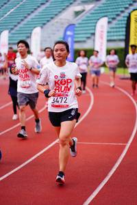 BIB: 1494, 3472
                            <button type="button" onclick="openModal(5922904)" class="btn btn-primary btn-sm float-right btn-popup" data-toggle="modal" data-target=".modal-high-quality">
                        <i class="fas fa-shopping-cart"></i> Add to Cart
                    </button>
                                            <button type="button" onclick="isThisMe(5922904, true)" class="btn btn-success btn-sm float-right btn-popup btn-isme hidden" data-toggle="tooltip" data-placement="bottom" title="นี่คือรูปของคุณใช่ไหม คลิกที่นี่เพื่อเอาเข้าอัลบั้ม">
                        <i class="fas fa-plus"></i> Add to album
                    </button>
                    <button type="button" onclick="isThisMe(5922904, false)" class="btn btn-warning btn-sm float-right btn-popup btn-isnotme hidden">
                        <i class="fas fa-ban"></i> Remove from album
                    </button>