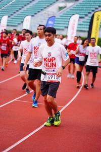 BIB: 4915
                            <button type="button" onclick="openModal(5926332)" class="btn btn-primary btn-sm float-right btn-popup" data-toggle="modal" data-target=".modal-high-quality">
                        <i class="fas fa-shopping-cart"></i> Add to Cart
                    </button>
                                            <button type="button" onclick="isThisMe(5926332, true)" class="btn btn-success btn-sm float-right btn-popup btn-isme hidden" data-toggle="tooltip" data-placement="bottom" title="นี่คือรูปของคุณใช่ไหม คลิกที่นี่เพื่อเอาเข้าอัลบั้ม">
                        <i class="fas fa-plus"></i> Add to album
                    </button>
                    <button type="button" onclick="isThisMe(5926332, false)" class="btn btn-warning btn-sm float-right btn-popup btn-isnotme hidden">
                        <i class="fas fa-ban"></i> Remove from album
                    </button>