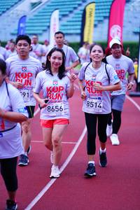 BIB: 201, 2019, 8514, 8656
                            <button type="button" onclick="openModal(5910571)" class="btn btn-primary btn-sm float-right btn-popup" data-toggle="modal" data-target=".modal-high-quality">
                        <i class="fas fa-shopping-cart"></i> Add to Cart
                    </button>
                                            <button type="button" onclick="isThisMe(5910571, true)" class="btn btn-success btn-sm float-right btn-popup btn-isme hidden" data-toggle="tooltip" data-placement="bottom" title="นี่คือรูปของคุณใช่ไหม คลิกที่นี่เพื่อเอาเข้าอัลบั้ม">
                        <i class="fas fa-plus"></i> Add to album
                    </button>
                    <button type="button" onclick="isThisMe(5910571, false)" class="btn btn-warning btn-sm float-right btn-popup btn-isnotme hidden">
                        <i class="fas fa-ban"></i> Remove from album
                    </button>