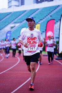 BIB: 201, 1161
                            <button type="button" onclick="openModal(5906214)" class="btn btn-primary btn-sm float-right btn-popup" data-toggle="modal" data-target=".modal-high-quality">
                        <i class="fas fa-shopping-cart"></i> Add to Cart
                    </button>
                                            <button type="button" onclick="isThisMe(5906214, true)" class="btn btn-success btn-sm float-right btn-popup btn-isme hidden" data-toggle="tooltip" data-placement="bottom" title="นี่คือรูปของคุณใช่ไหม คลิกที่นี่เพื่อเอาเข้าอัลบั้ม">
                        <i class="fas fa-plus"></i> Add to album
                    </button>
                    <button type="button" onclick="isThisMe(5906214, false)" class="btn btn-warning btn-sm float-right btn-popup btn-isnotme hidden">
                        <i class="fas fa-ban"></i> Remove from album
                    </button>