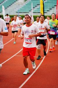 BIB: 1557, 1393, 1978
                            <button type="button" onclick="openModal(5943749)" class="btn btn-primary btn-sm float-right btn-popup" data-toggle="modal" data-target=".modal-high-quality">
                        <i class="fas fa-shopping-cart"></i> Add to Cart
                    </button>
                                            <button type="button" onclick="isThisMe(5943749, true)" class="btn btn-success btn-sm float-right btn-popup btn-isme hidden" data-toggle="tooltip" data-placement="bottom" title="นี่คือรูปของคุณใช่ไหม คลิกที่นี่เพื่อเอาเข้าอัลบั้ม">
                        <i class="fas fa-plus"></i> Add to album
                    </button>
                    <button type="button" onclick="isThisMe(5943749, false)" class="btn btn-warning btn-sm float-right btn-popup btn-isnotme hidden">
                        <i class="fas fa-ban"></i> Remove from album
                    </button>