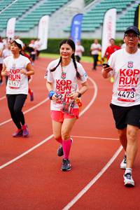 BIB: 4167, 2019, 4473
                            <button type="button" onclick="openModal(5940345)" class="btn btn-primary btn-sm float-right btn-popup" data-toggle="modal" data-target=".modal-high-quality">
                        <i class="fas fa-shopping-cart"></i> Add to Cart
                    </button>
                                            <button type="button" onclick="isThisMe(5940345, true)" class="btn btn-success btn-sm float-right btn-popup btn-isme hidden" data-toggle="tooltip" data-placement="bottom" title="นี่คือรูปของคุณใช่ไหม คลิกที่นี่เพื่อเอาเข้าอัลบั้ม">
                        <i class="fas fa-plus"></i> Add to album
                    </button>
                    <button type="button" onclick="isThisMe(5940345, false)" class="btn btn-warning btn-sm float-right btn-popup btn-isnotme hidden">
                        <i class="fas fa-ban"></i> Remove from album
                    </button>