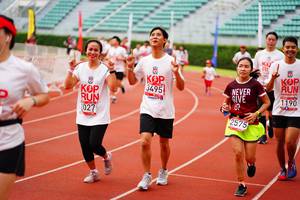 BIB: 3495, 027, 1190, 2575
                            <button type="button" onclick="openModal(5943012)" class="btn btn-primary btn-sm float-right btn-popup" data-toggle="modal" data-target=".modal-high-quality">
                        <i class="fas fa-shopping-cart"></i> Add to Cart
                    </button>
                                            <button type="button" onclick="isThisMe(5943012, true)" class="btn btn-success btn-sm float-right btn-popup btn-isme hidden" data-toggle="tooltip" data-placement="bottom" title="นี่คือรูปของคุณใช่ไหม คลิกที่นี่เพื่อเอาเข้าอัลบั้ม">
                        <i class="fas fa-plus"></i> Add to album
                    </button>
                    <button type="button" onclick="isThisMe(5943012, false)" class="btn btn-warning btn-sm float-right btn-popup btn-isnotme hidden">
                        <i class="fas fa-ban"></i> Remove from album
                    </button>