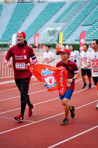 BIB: 1235, 424
                            <button type="button" onclick="openModal(5919005)" class="btn btn-primary btn-sm float-right btn-popup" data-toggle="modal" data-target=".modal-high-quality">
                        <i class="fas fa-shopping-cart"></i> Add to Cart
                    </button>
                                            <button type="button" onclick="isThisMe(5919005, true)" class="btn btn-success btn-sm float-right btn-popup btn-isme hidden" data-toggle="tooltip" data-placement="bottom" title="นี่คือรูปของคุณใช่ไหม คลิกที่นี่เพื่อเอาเข้าอัลบั้ม">
                        <i class="fas fa-plus"></i> Add to album
                    </button>
                    <button type="button" onclick="isThisMe(5919005, false)" class="btn btn-warning btn-sm float-right btn-popup btn-isnotme hidden">
                        <i class="fas fa-ban"></i> Remove from album
                    </button>