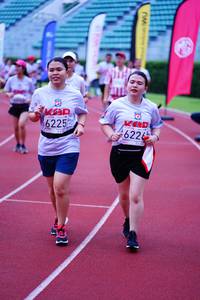 BIB: 622, 6225
                            <button type="button" onclick="openModal(5914458)" class="btn btn-primary btn-sm float-right btn-popup" data-toggle="modal" data-target=".modal-high-quality">
                        <i class="fas fa-shopping-cart"></i> Add to Cart
                    </button>
                                            <button type="button" onclick="isThisMe(5914458, true)" class="btn btn-success btn-sm float-right btn-popup btn-isme hidden" data-toggle="tooltip" data-placement="bottom" title="นี่คือรูปของคุณใช่ไหม คลิกที่นี่เพื่อเอาเข้าอัลบั้ม">
                        <i class="fas fa-plus"></i> Add to album
                    </button>
                    <button type="button" onclick="isThisMe(5914458, false)" class="btn btn-warning btn-sm float-right btn-popup btn-isnotme hidden">
                        <i class="fas fa-ban"></i> Remove from album
                    </button>