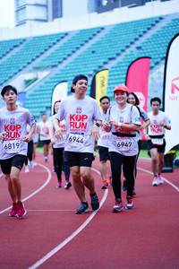 BIB: 200, 6944, 6947, 6819
                            <button type="button" onclick="openModal(5906243)" class="btn btn-primary btn-sm float-right btn-popup" data-toggle="modal" data-target=".modal-high-quality">
                        <i class="fas fa-shopping-cart"></i> Add to Cart
                    </button>
                                            <button type="button" onclick="isThisMe(5906243, true)" class="btn btn-success btn-sm float-right btn-popup btn-isme hidden" data-toggle="tooltip" data-placement="bottom" title="นี่คือรูปของคุณใช่ไหม คลิกที่นี่เพื่อเอาเข้าอัลบั้ม">
                        <i class="fas fa-plus"></i> Add to album
                    </button>
                    <button type="button" onclick="isThisMe(5906243, false)" class="btn btn-warning btn-sm float-right btn-popup btn-isnotme hidden">
                        <i class="fas fa-ban"></i> Remove from album
                    </button>