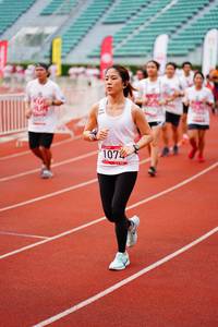 BIB: 1074
                            <button type="button" onclick="openModal(5939665)" class="btn btn-primary btn-sm float-right btn-popup" data-toggle="modal" data-target=".modal-high-quality">
                        <i class="fas fa-shopping-cart"></i> Add to Cart
                    </button>
                                            <button type="button" onclick="isThisMe(5939665, true)" class="btn btn-success btn-sm float-right btn-popup btn-isme hidden" data-toggle="tooltip" data-placement="bottom" title="นี่คือรูปของคุณใช่ไหม คลิกที่นี่เพื่อเอาเข้าอัลบั้ม">
                        <i class="fas fa-plus"></i> Add to album
                    </button>
                    <button type="button" onclick="isThisMe(5939665, false)" class="btn btn-warning btn-sm float-right btn-popup btn-isnotme hidden">
                        <i class="fas fa-ban"></i> Remove from album
                    </button>