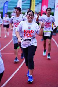 BIB: 3898, 6799
                            <button type="button" onclick="openModal(5910785)" class="btn btn-primary btn-sm float-right btn-popup" data-toggle="modal" data-target=".modal-high-quality">
                        <i class="fas fa-shopping-cart"></i> Add to Cart
                    </button>
                                            <button type="button" onclick="isThisMe(5910785, true)" class="btn btn-success btn-sm float-right btn-popup btn-isme hidden" data-toggle="tooltip" data-placement="bottom" title="นี่คือรูปของคุณใช่ไหม คลิกที่นี่เพื่อเอาเข้าอัลบั้ม">
                        <i class="fas fa-plus"></i> Add to album
                    </button>
                    <button type="button" onclick="isThisMe(5910785, false)" class="btn btn-warning btn-sm float-right btn-popup btn-isnotme hidden">
                        <i class="fas fa-ban"></i> Remove from album
                    </button>