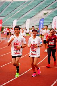 BIB: 4003, 201, 1719, 5371
                            <button type="button" onclick="openModal(5942038)" class="btn btn-primary btn-sm float-right btn-popup" data-toggle="modal" data-target=".modal-high-quality">
                        <i class="fas fa-shopping-cart"></i> Add to Cart
                    </button>
                                            <button type="button" onclick="isThisMe(5942038, true)" class="btn btn-success btn-sm float-right btn-popup btn-isme hidden" data-toggle="tooltip" data-placement="bottom" title="นี่คือรูปของคุณใช่ไหม คลิกที่นี่เพื่อเอาเข้าอัลบั้ม">
                        <i class="fas fa-plus"></i> Add to album
                    </button>
                    <button type="button" onclick="isThisMe(5942038, false)" class="btn btn-warning btn-sm float-right btn-popup btn-isnotme hidden">
                        <i class="fas fa-ban"></i> Remove from album
                    </button>