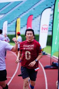 BIB: 
                            <button type="button" onclick="openModal(5912253)" class="btn btn-primary btn-sm float-right btn-popup" data-toggle="modal" data-target=".modal-high-quality">
                        <i class="fas fa-shopping-cart"></i> Add to Cart
                    </button>
                                            <button type="button" onclick="isThisMe(5912253, true)" class="btn btn-success btn-sm float-right btn-popup btn-isme hidden" data-toggle="tooltip" data-placement="bottom" title="นี่คือรูปของคุณใช่ไหม คลิกที่นี่เพื่อเอาเข้าอัลบั้ม">
                        <i class="fas fa-plus"></i> Add to album
                    </button>
                    <button type="button" onclick="isThisMe(5912253, false)" class="btn btn-warning btn-sm float-right btn-popup btn-isnotme hidden">
                        <i class="fas fa-ban"></i> Remove from album
                    </button>