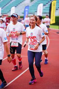 BIB: 201, 2010, 1437, 105
                            <button type="button" onclick="openModal(5928444)" class="btn btn-primary btn-sm float-right btn-popup" data-toggle="modal" data-target=".modal-high-quality">
                        <i class="fas fa-shopping-cart"></i> Add to Cart
                    </button>
                                            <button type="button" onclick="isThisMe(5928444, true)" class="btn btn-success btn-sm float-right btn-popup btn-isme hidden" data-toggle="tooltip" data-placement="bottom" title="นี่คือรูปของคุณใช่ไหม คลิกที่นี่เพื่อเอาเข้าอัลบั้ม">
                        <i class="fas fa-plus"></i> Add to album
                    </button>
                    <button type="button" onclick="isThisMe(5928444, false)" class="btn btn-warning btn-sm float-right btn-popup btn-isnotme hidden">
                        <i class="fas fa-ban"></i> Remove from album
                    </button>