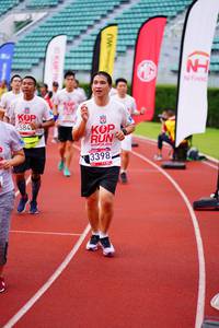 BIB: 584, 3398
                            <button type="button" onclick="openModal(5929089)" class="btn btn-primary btn-sm float-right btn-popup" data-toggle="modal" data-target=".modal-high-quality">
                        <i class="fas fa-shopping-cart"></i> Add to Cart
                    </button>
                                            <button type="button" onclick="isThisMe(5929089, true)" class="btn btn-success btn-sm float-right btn-popup btn-isme hidden" data-toggle="tooltip" data-placement="bottom" title="นี่คือรูปของคุณใช่ไหม คลิกที่นี่เพื่อเอาเข้าอัลบั้ม">
                        <i class="fas fa-plus"></i> Add to album
                    </button>
                    <button type="button" onclick="isThisMe(5929089, false)" class="btn btn-warning btn-sm float-right btn-popup btn-isnotme hidden">
                        <i class="fas fa-ban"></i> Remove from album
                    </button>