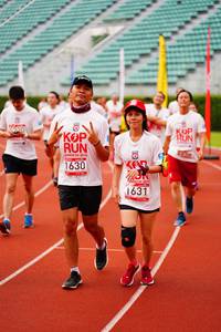 BIB: 201, 1630, 1631
                            <button type="button" onclick="openModal(5943286)" class="btn btn-primary btn-sm float-right btn-popup" data-toggle="modal" data-target=".modal-high-quality">
                        <i class="fas fa-shopping-cart"></i> Add to Cart
                    </button>
                                            <button type="button" onclick="isThisMe(5943286, true)" class="btn btn-success btn-sm float-right btn-popup btn-isme hidden" data-toggle="tooltip" data-placement="bottom" title="นี่คือรูปของคุณใช่ไหม คลิกที่นี่เพื่อเอาเข้าอัลบั้ม">
                        <i class="fas fa-plus"></i> Add to album
                    </button>
                    <button type="button" onclick="isThisMe(5943286, false)" class="btn btn-warning btn-sm float-right btn-popup btn-isnotme hidden">
                        <i class="fas fa-ban"></i> Remove from album
                    </button>