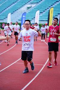 BIB: 6765, 4288
                            <button type="button" onclick="openModal(5924699)" class="btn btn-primary btn-sm float-right btn-popup" data-toggle="modal" data-target=".modal-high-quality">
                        <i class="fas fa-shopping-cart"></i> Add to Cart
                    </button>
                                            <button type="button" onclick="isThisMe(5924699, true)" class="btn btn-success btn-sm float-right btn-popup btn-isme hidden" data-toggle="tooltip" data-placement="bottom" title="นี่คือรูปของคุณใช่ไหม คลิกที่นี่เพื่อเอาเข้าอัลบั้ม">
                        <i class="fas fa-plus"></i> Add to album
                    </button>
                    <button type="button" onclick="isThisMe(5924699, false)" class="btn btn-warning btn-sm float-right btn-popup btn-isnotme hidden">
                        <i class="fas fa-ban"></i> Remove from album
                    </button>