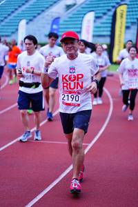 BIB: 2190, 9015
                            <button type="button" onclick="openModal(5913400)" class="btn btn-primary btn-sm float-right btn-popup" data-toggle="modal" data-target=".modal-high-quality">
                        <i class="fas fa-shopping-cart"></i> Add to Cart
                    </button>
                                            <button type="button" onclick="isThisMe(5913400, true)" class="btn btn-success btn-sm float-right btn-popup btn-isme hidden" data-toggle="tooltip" data-placement="bottom" title="นี่คือรูปของคุณใช่ไหม คลิกที่นี่เพื่อเอาเข้าอัลบั้ม">
                        <i class="fas fa-plus"></i> Add to album
                    </button>
                    <button type="button" onclick="isThisMe(5913400, false)" class="btn btn-warning btn-sm float-right btn-popup btn-isnotme hidden">
                        <i class="fas fa-ban"></i> Remove from album
                    </button>