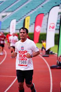 BIB: 1588, 2019
                            <button type="button" onclick="openModal(5922082)" class="btn btn-primary btn-sm float-right btn-popup" data-toggle="modal" data-target=".modal-high-quality">
                        <i class="fas fa-shopping-cart"></i> Add to Cart
                    </button>
                                            <button type="button" onclick="isThisMe(5922082, true)" class="btn btn-success btn-sm float-right btn-popup btn-isme hidden" data-toggle="tooltip" data-placement="bottom" title="นี่คือรูปของคุณใช่ไหม คลิกที่นี่เพื่อเอาเข้าอัลบั้ม">
                        <i class="fas fa-plus"></i> Add to album
                    </button>
                    <button type="button" onclick="isThisMe(5922082, false)" class="btn btn-warning btn-sm float-right btn-popup btn-isnotme hidden">
                        <i class="fas fa-ban"></i> Remove from album
                    </button>