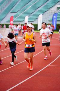 BIB: 1537, 1587
                            <button type="button" onclick="openModal(5922977)" class="btn btn-primary btn-sm float-right btn-popup" data-toggle="modal" data-target=".modal-high-quality">
                        <i class="fas fa-shopping-cart"></i> Add to Cart
                    </button>
                                            <button type="button" onclick="isThisMe(5922977, true)" class="btn btn-success btn-sm float-right btn-popup btn-isme hidden" data-toggle="tooltip" data-placement="bottom" title="นี่คือรูปของคุณใช่ไหม คลิกที่นี่เพื่อเอาเข้าอัลบั้ม">
                        <i class="fas fa-plus"></i> Add to album
                    </button>
                    <button type="button" onclick="isThisMe(5922977, false)" class="btn btn-warning btn-sm float-right btn-popup btn-isnotme hidden">
                        <i class="fas fa-ban"></i> Remove from album
                    </button>