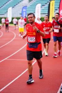 BIB: 385
                            <button type="button" onclick="openModal(5926978)" class="btn btn-primary btn-sm float-right btn-popup" data-toggle="modal" data-target=".modal-high-quality">
                        <i class="fas fa-shopping-cart"></i> Add to Cart
                    </button>
                                            <button type="button" onclick="isThisMe(5926978, true)" class="btn btn-success btn-sm float-right btn-popup btn-isme hidden" data-toggle="tooltip" data-placement="bottom" title="นี่คือรูปของคุณใช่ไหม คลิกที่นี่เพื่อเอาเข้าอัลบั้ม">
                        <i class="fas fa-plus"></i> Add to album
                    </button>
                    <button type="button" onclick="isThisMe(5926978, false)" class="btn btn-warning btn-sm float-right btn-popup btn-isnotme hidden">
                        <i class="fas fa-ban"></i> Remove from album
                    </button>