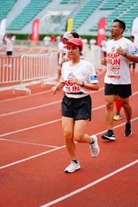 BIB: 1703
                            <button type="button" onclick="openModal(5940081)" class="btn btn-primary btn-sm float-right btn-popup" data-toggle="modal" data-target=".modal-high-quality">
                        <i class="fas fa-shopping-cart"></i> Add to Cart
                    </button>
                                            <button type="button" onclick="isThisMe(5940081, true)" class="btn btn-success btn-sm float-right btn-popup btn-isme hidden" data-toggle="tooltip" data-placement="bottom" title="นี่คือรูปของคุณใช่ไหม คลิกที่นี่เพื่อเอาเข้าอัลบั้ม">
                        <i class="fas fa-plus"></i> Add to album
                    </button>
                    <button type="button" onclick="isThisMe(5940081, false)" class="btn btn-warning btn-sm float-right btn-popup btn-isnotme hidden">
                        <i class="fas fa-ban"></i> Remove from album
                    </button>