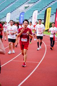 BIB: 399, 1270
                            <button type="button" onclick="openModal(5919428)" class="btn btn-primary btn-sm float-right btn-popup" data-toggle="modal" data-target=".modal-high-quality">
                        <i class="fas fa-shopping-cart"></i> Add to Cart
                    </button>
                                            <button type="button" onclick="isThisMe(5919428, true)" class="btn btn-success btn-sm float-right btn-popup btn-isme hidden" data-toggle="tooltip" data-placement="bottom" title="นี่คือรูปของคุณใช่ไหม คลิกที่นี่เพื่อเอาเข้าอัลบั้ม">
                        <i class="fas fa-plus"></i> Add to album
                    </button>
                    <button type="button" onclick="isThisMe(5919428, false)" class="btn btn-warning btn-sm float-right btn-popup btn-isnotme hidden">
                        <i class="fas fa-ban"></i> Remove from album
                    </button>