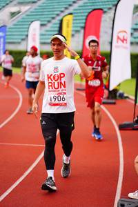 BIB: 2019, 1906
                            <button type="button" onclick="openModal(5940607)" class="btn btn-primary btn-sm float-right btn-popup" data-toggle="modal" data-target=".modal-high-quality">
                        <i class="fas fa-shopping-cart"></i> Add to Cart
                    </button>
                                            <button type="button" onclick="isThisMe(5940607, true)" class="btn btn-success btn-sm float-right btn-popup btn-isme hidden" data-toggle="tooltip" data-placement="bottom" title="นี่คือรูปของคุณใช่ไหม คลิกที่นี่เพื่อเอาเข้าอัลบั้ม">
                        <i class="fas fa-plus"></i> Add to album
                    </button>
                    <button type="button" onclick="isThisMe(5940607, false)" class="btn btn-warning btn-sm float-right btn-popup btn-isnotme hidden">
                        <i class="fas fa-ban"></i> Remove from album
                    </button>