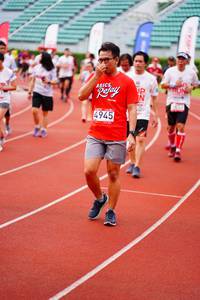 BIB: 4945
                            <button type="button" onclick="openModal(5928191)" class="btn btn-primary btn-sm float-right btn-popup" data-toggle="modal" data-target=".modal-high-quality">
                        <i class="fas fa-shopping-cart"></i> Add to Cart
                    </button>
                                            <button type="button" onclick="isThisMe(5928191, true)" class="btn btn-success btn-sm float-right btn-popup btn-isme hidden" data-toggle="tooltip" data-placement="bottom" title="นี่คือรูปของคุณใช่ไหม คลิกที่นี่เพื่อเอาเข้าอัลบั้ม">
                        <i class="fas fa-plus"></i> Add to album
                    </button>
                    <button type="button" onclick="isThisMe(5928191, false)" class="btn btn-warning btn-sm float-right btn-popup btn-isnotme hidden">
                        <i class="fas fa-ban"></i> Remove from album
                    </button>