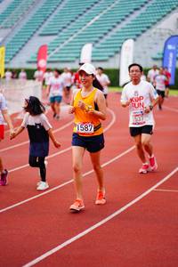 BIB: 1537, 1587
                            <button type="button" onclick="openModal(5931381)" class="btn btn-primary btn-sm float-right btn-popup" data-toggle="modal" data-target=".modal-high-quality">
                        <i class="fas fa-shopping-cart"></i> Add to Cart
                    </button>
                                            <button type="button" onclick="isThisMe(5931381, true)" class="btn btn-success btn-sm float-right btn-popup btn-isme hidden" data-toggle="tooltip" data-placement="bottom" title="นี่คือรูปของคุณใช่ไหม คลิกที่นี่เพื่อเอาเข้าอัลบั้ม">
                        <i class="fas fa-plus"></i> Add to album
                    </button>
                    <button type="button" onclick="isThisMe(5931381, false)" class="btn btn-warning btn-sm float-right btn-popup btn-isnotme hidden">
                        <i class="fas fa-ban"></i> Remove from album
                    </button>