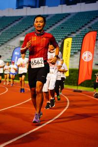 BIB: 6562
                            <button type="button" onclick="openModal(5905717)" class="btn btn-primary btn-sm float-right btn-popup" data-toggle="modal" data-target=".modal-high-quality">
                        <i class="fas fa-shopping-cart"></i> Add to Cart
                    </button>
                                            <button type="button" onclick="isThisMe(5905717, true)" class="btn btn-success btn-sm float-right btn-popup btn-isme hidden" data-toggle="tooltip" data-placement="bottom" title="นี่คือรูปของคุณใช่ไหม คลิกที่นี่เพื่อเอาเข้าอัลบั้ม">
                        <i class="fas fa-plus"></i> Add to album
                    </button>
                    <button type="button" onclick="isThisMe(5905717, false)" class="btn btn-warning btn-sm float-right btn-popup btn-isnotme hidden">
                        <i class="fas fa-ban"></i> Remove from album
                    </button>