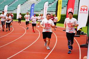 BIB: 1002
                            <button type="button" onclick="openModal(5948172)" class="btn btn-primary btn-sm float-right btn-popup" data-toggle="modal" data-target=".modal-high-quality">
                        <i class="fas fa-shopping-cart"></i> Add to Cart
                    </button>
                                            <button type="button" onclick="isThisMe(5948172, true)" class="btn btn-success btn-sm float-right btn-popup btn-isme hidden" data-toggle="tooltip" data-placement="bottom" title="นี่คือรูปของคุณใช่ไหม คลิกที่นี่เพื่อเอาเข้าอัลบั้ม">
                        <i class="fas fa-plus"></i> Add to album
                    </button>
                    <button type="button" onclick="isThisMe(5948172, false)" class="btn btn-warning btn-sm float-right btn-popup btn-isnotme hidden">
                        <i class="fas fa-ban"></i> Remove from album
                    </button>