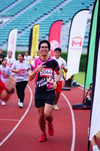 BIB: 044
                            <button type="button" onclick="openModal(5914682)" class="btn btn-primary btn-sm float-right btn-popup" data-toggle="modal" data-target=".modal-high-quality">
                        <i class="fas fa-shopping-cart"></i> Add to Cart
                    </button>
                                            <button type="button" onclick="isThisMe(5914682, true)" class="btn btn-success btn-sm float-right btn-popup btn-isme hidden" data-toggle="tooltip" data-placement="bottom" title="นี่คือรูปของคุณใช่ไหม คลิกที่นี่เพื่อเอาเข้าอัลบั้ม">
                        <i class="fas fa-plus"></i> Add to album
                    </button>
                    <button type="button" onclick="isThisMe(5914682, false)" class="btn btn-warning btn-sm float-right btn-popup btn-isnotme hidden">
                        <i class="fas fa-ban"></i> Remove from album
                    </button>