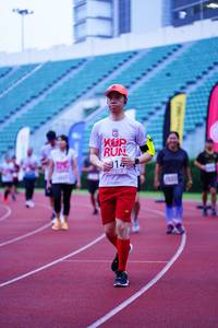 BIB: 914
                            <button type="button" onclick="openModal(5907376)" class="btn btn-primary btn-sm float-right btn-popup" data-toggle="modal" data-target=".modal-high-quality">
                        <i class="fas fa-shopping-cart"></i> Add to Cart
                    </button>
                                            <button type="button" onclick="isThisMe(5907376, true)" class="btn btn-success btn-sm float-right btn-popup btn-isme hidden" data-toggle="tooltip" data-placement="bottom" title="นี่คือรูปของคุณใช่ไหม คลิกที่นี่เพื่อเอาเข้าอัลบั้ม">
                        <i class="fas fa-plus"></i> Add to album
                    </button>
                    <button type="button" onclick="isThisMe(5907376, false)" class="btn btn-warning btn-sm float-right btn-popup btn-isnotme hidden">
                        <i class="fas fa-ban"></i> Remove from album
                    </button>