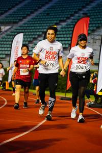 BIB: 1676, 8040
                            <button type="button" onclick="openModal(5901285)" class="btn btn-primary btn-sm float-right btn-popup" data-toggle="modal" data-target=".modal-high-quality">
                        <i class="fas fa-shopping-cart"></i> Add to Cart
                    </button>
                                            <button type="button" onclick="isThisMe(5901285, true)" class="btn btn-success btn-sm float-right btn-popup btn-isme hidden" data-toggle="tooltip" data-placement="bottom" title="นี่คือรูปของคุณใช่ไหม คลิกที่นี่เพื่อเอาเข้าอัลบั้ม">
                        <i class="fas fa-plus"></i> Add to album
                    </button>
                    <button type="button" onclick="isThisMe(5901285, false)" class="btn btn-warning btn-sm float-right btn-popup btn-isnotme hidden">
                        <i class="fas fa-ban"></i> Remove from album
                    </button>